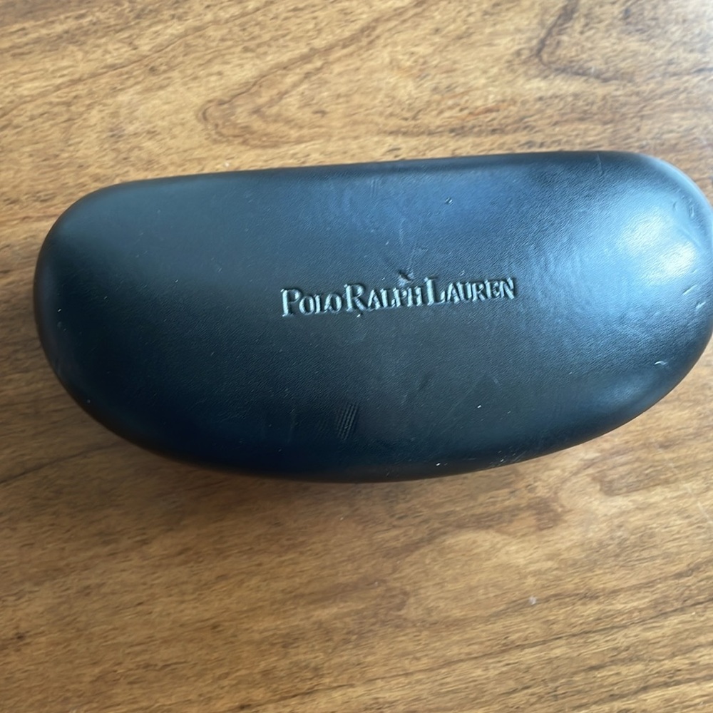 Ralph Lauren Sunglasses W/ Case - Picture 5 of 6